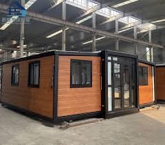 Portable Prefabricated Luxury Modular Homes 20ft 40ft Expandable Container Cheap 1 2 3 4 Bedrooms Tiny Homes